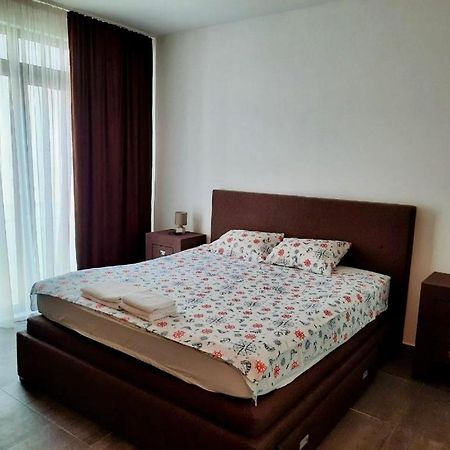 Apartments Joy Херцег Нови Екстериор снимка