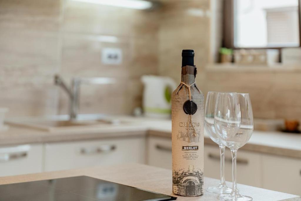 Apartments Joy Херцег Нови Екстериор снимка