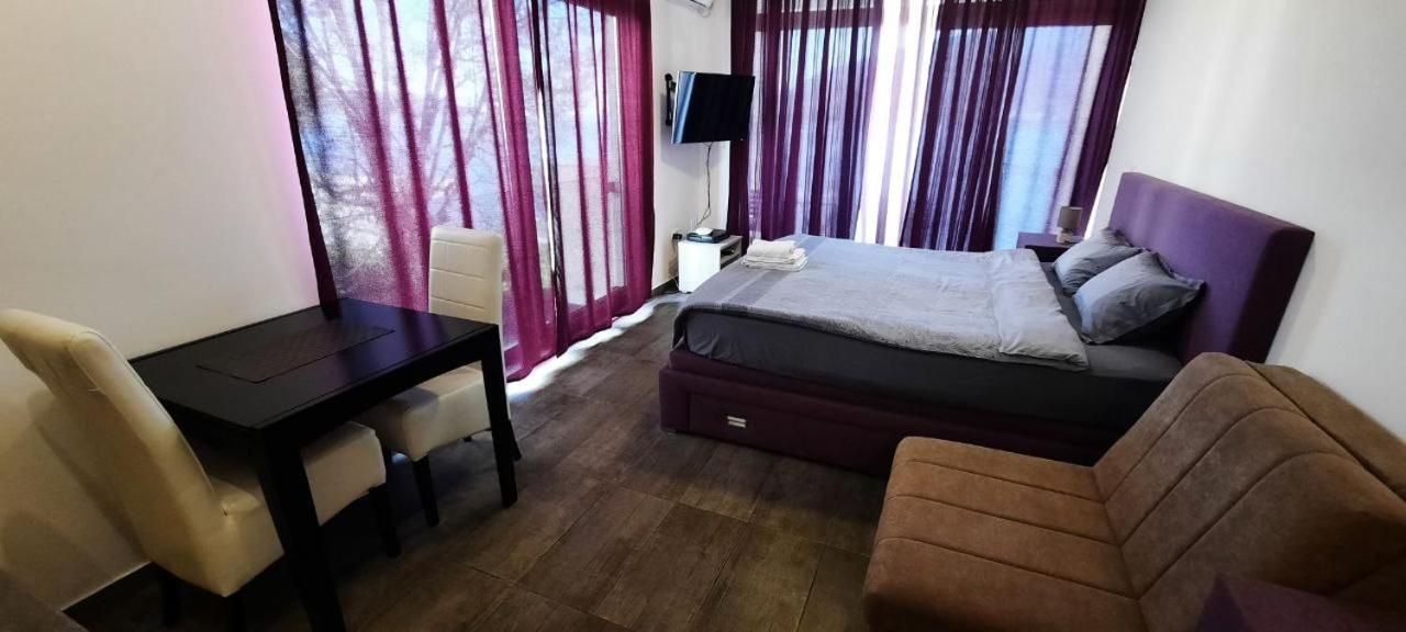 Apartments Joy Херцег Нови Екстериор снимка
